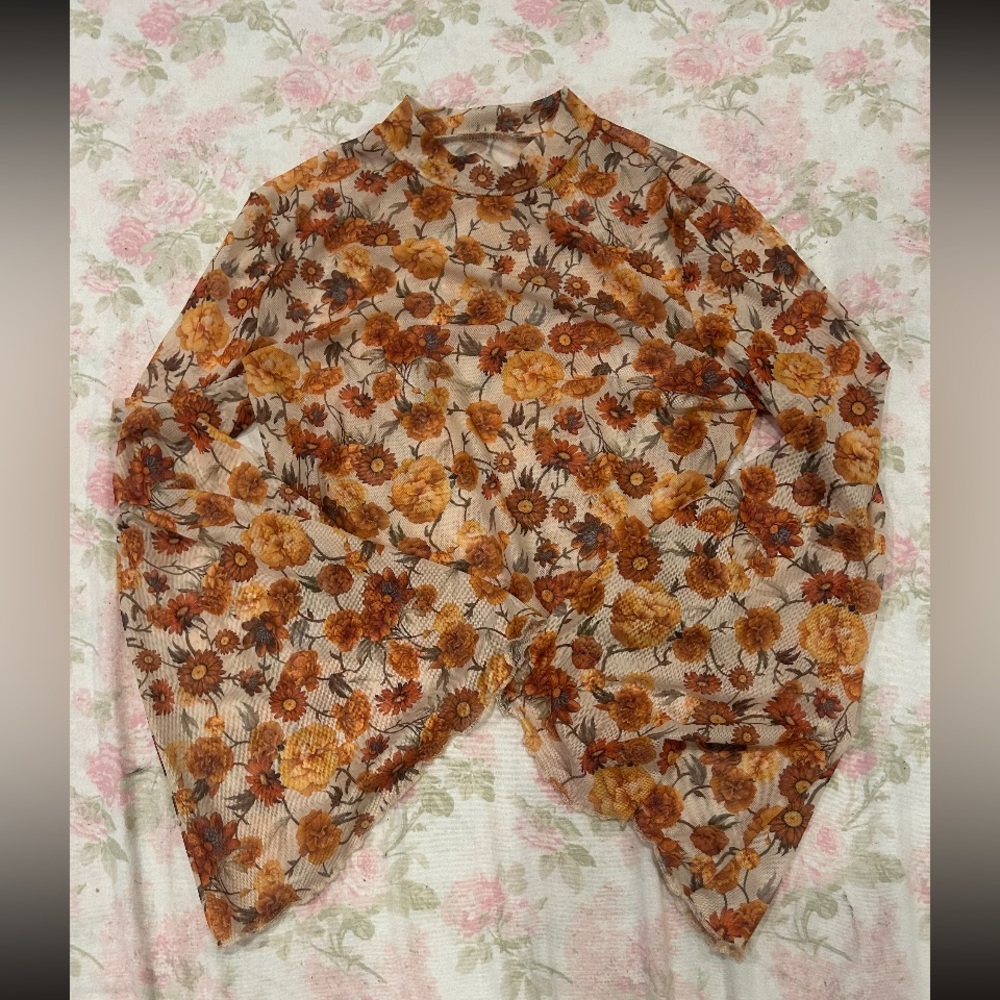 Mesh fall floral top